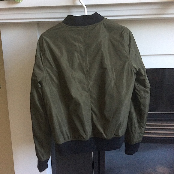 green garage bomber jacket - Picture 3 of 3